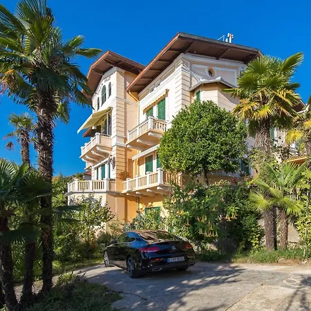 Altamar Seaview Appartamento *